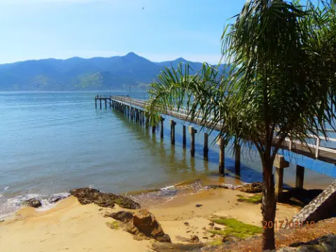 Praia do Pontal da Cruz