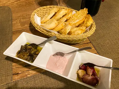 La Trattoria Bar e Restaurante